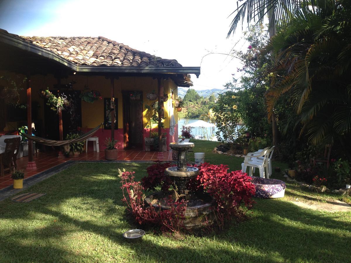 Casa Finca Tipica The Lake Hotel Guatapé Kültér fotó